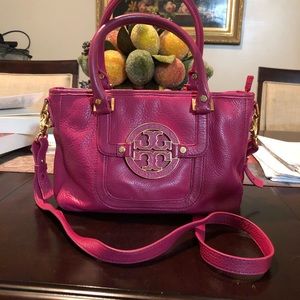 New Tory Burch Purse NWOT . Mint Condition